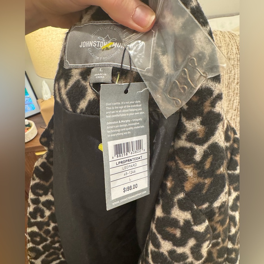 Johnston & Murphy Black and Gray Leopard Print Coat - Picture 8 of 9